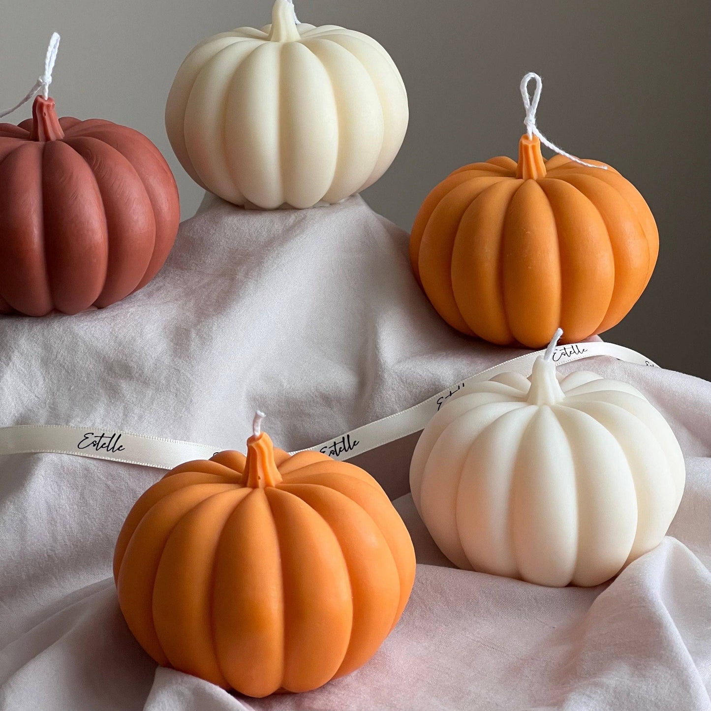 Large Pumpkin Candle | Spiced Pumpkin Apple & Nutmeg