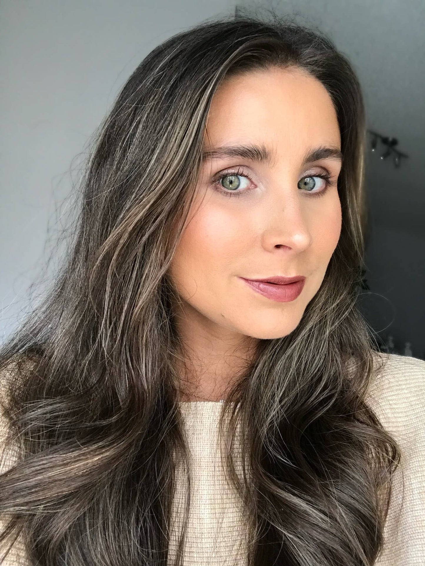Resonance Lavish Natural Lipstick