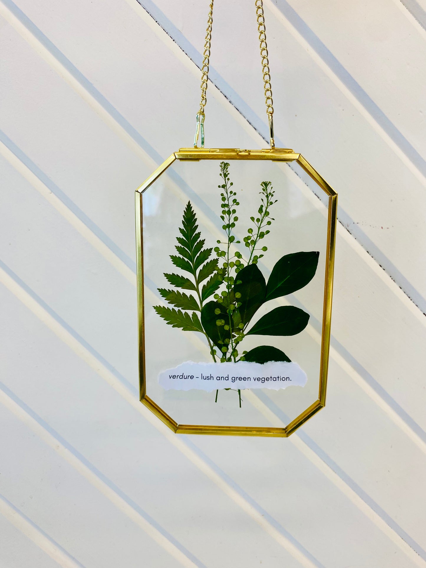 Floating Florals | Verdure