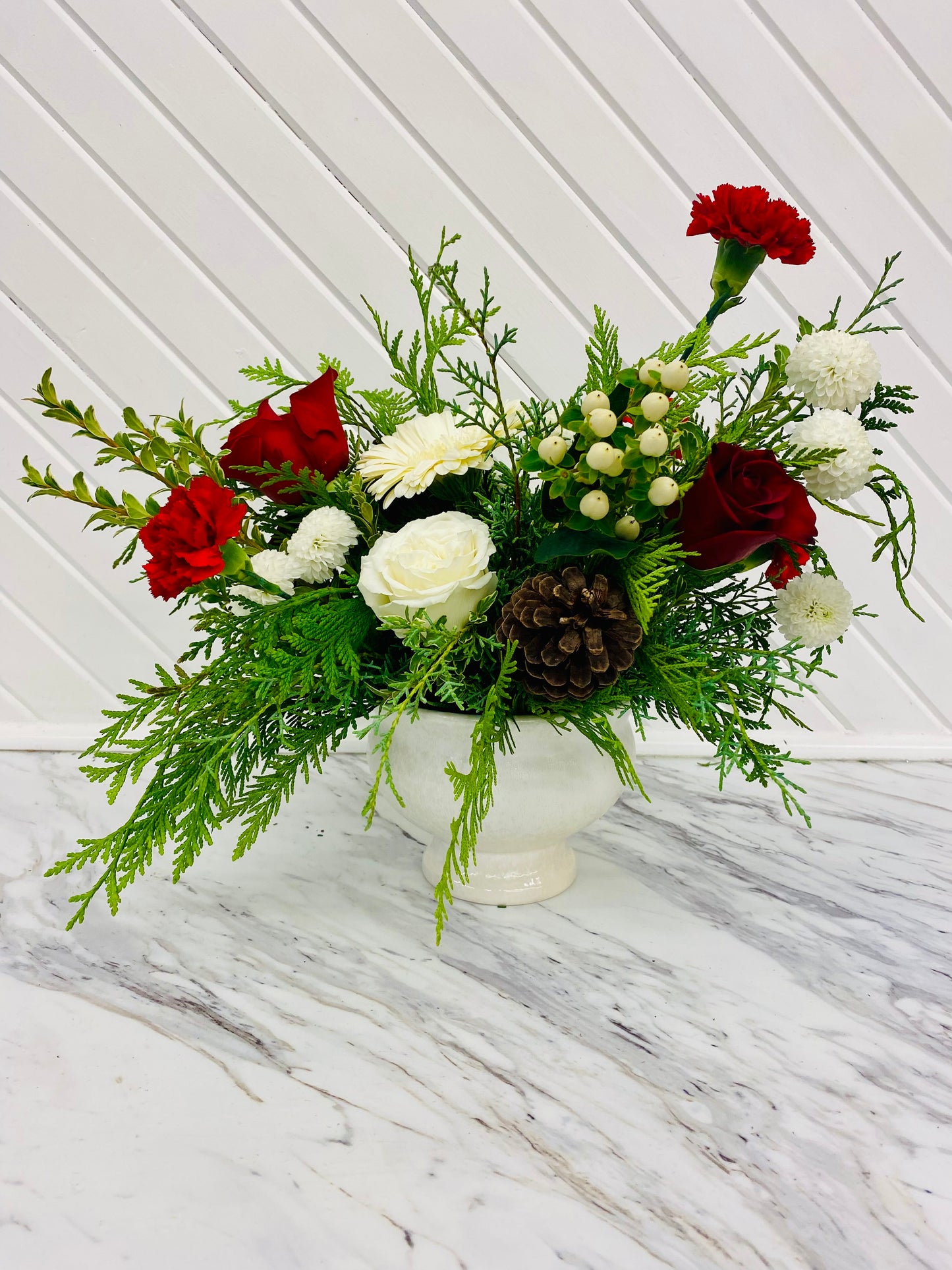 Holiday Arrangement | Festive Classic
