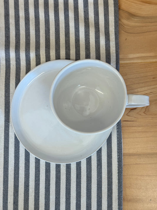 coffee cup & saucer | pottery