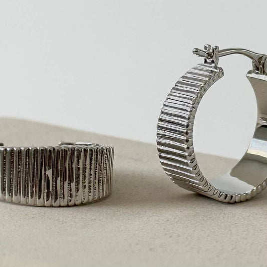Ribbed Chunky Hoops | Silver