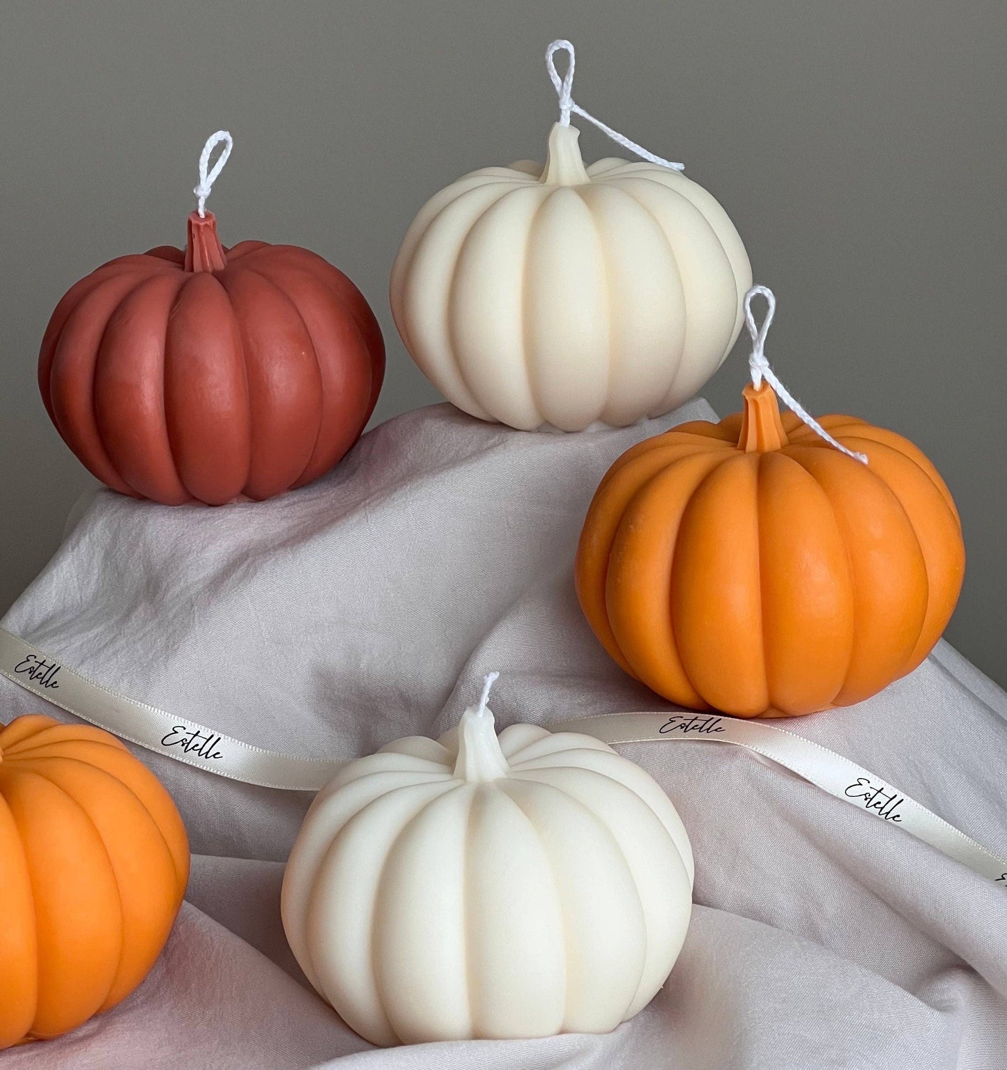 Large Pumpkin Candle | Spiced Pumpkin Apple & Nutmeg