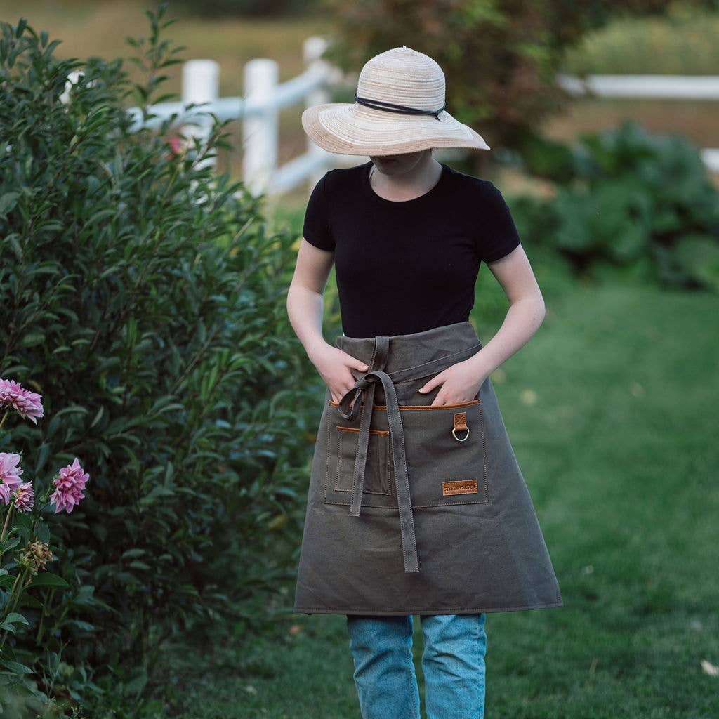 Townsite Canvas Utility Apron