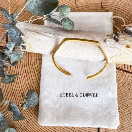 Gold Falher Bracelet