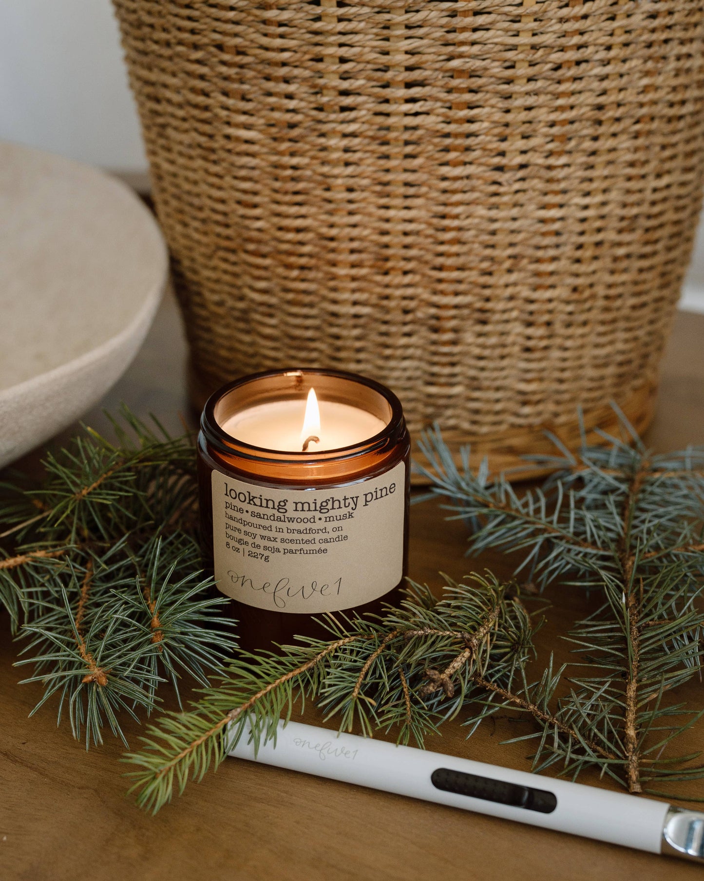 looking mighty pine | soy candle