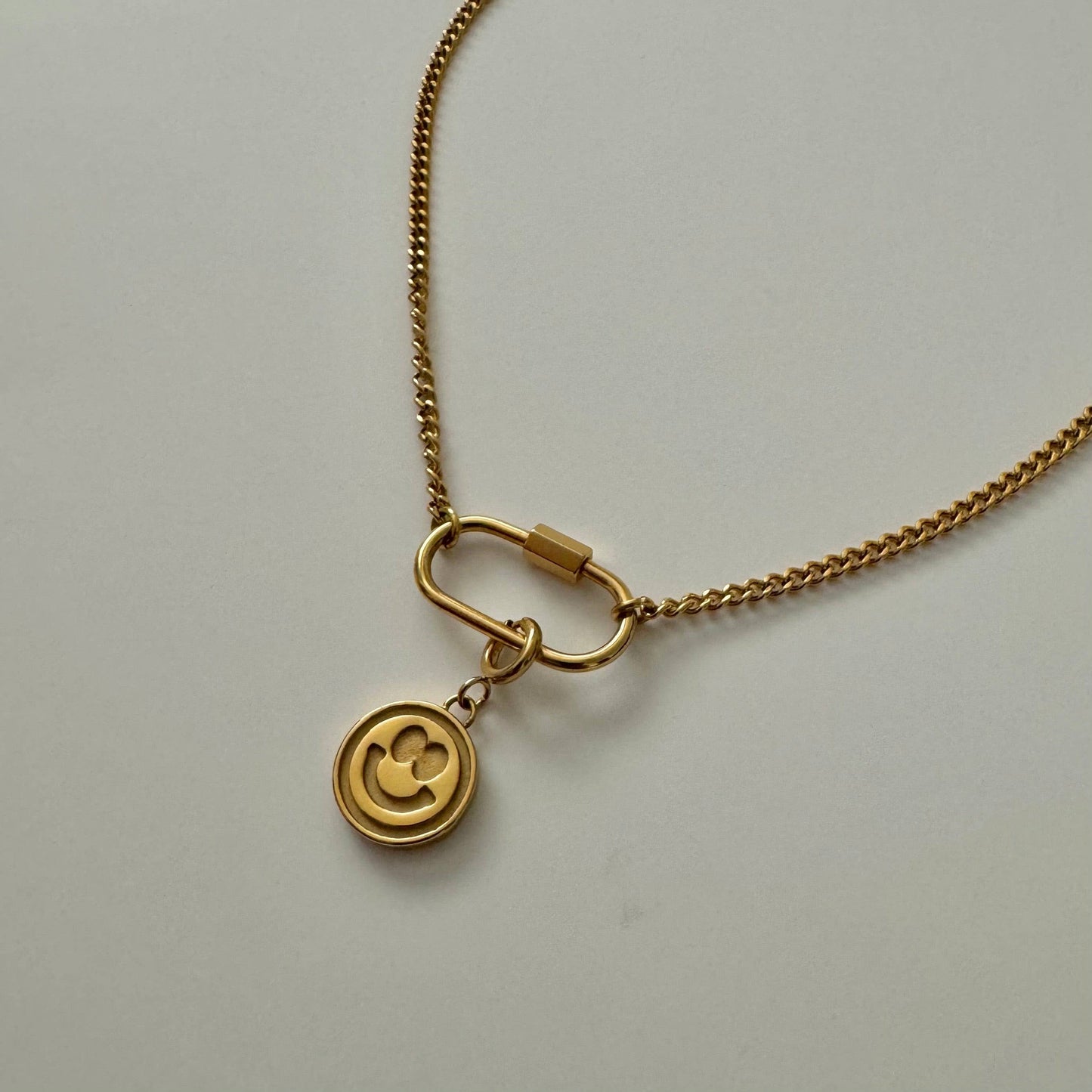 Carabiner Necklace | Gold