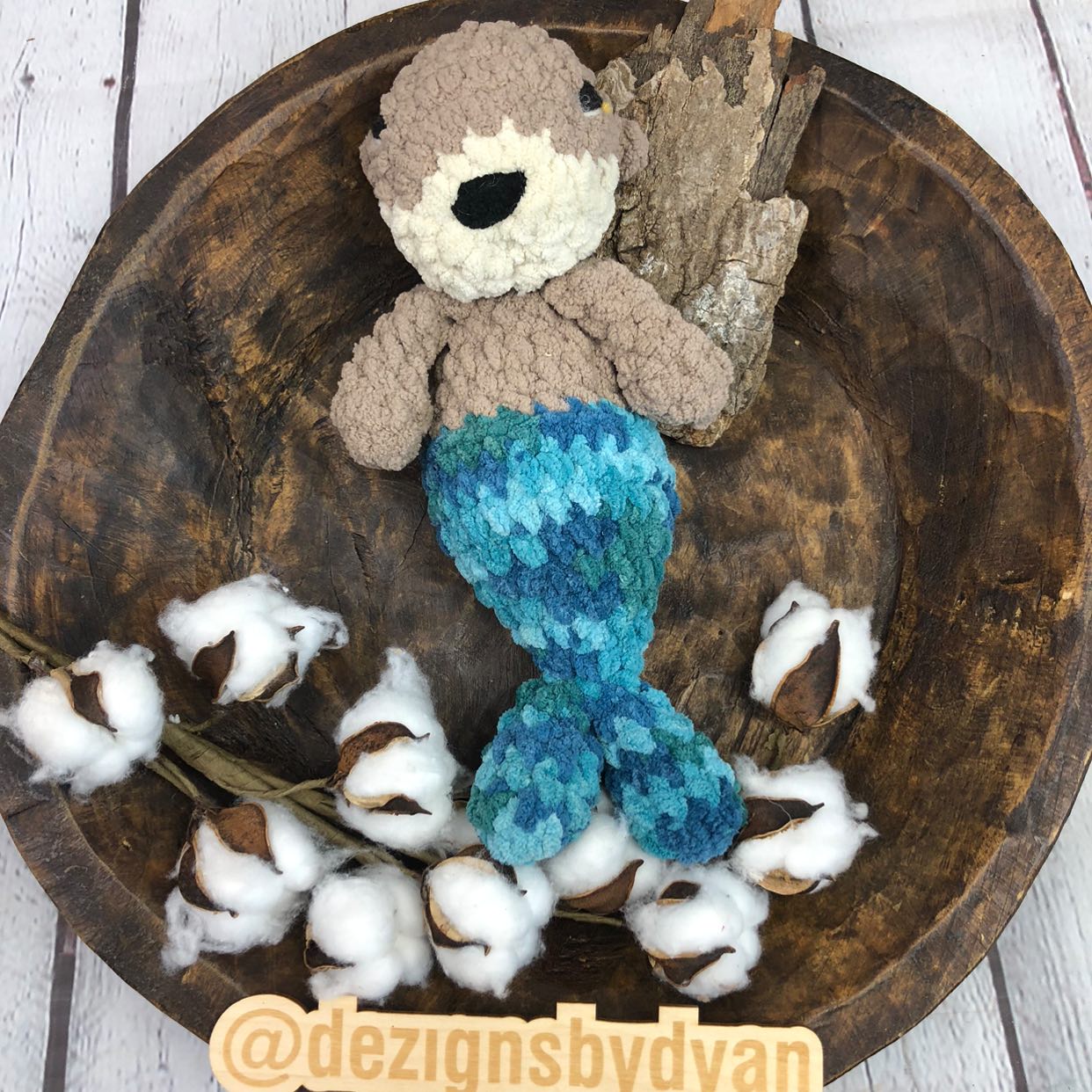 Ottie the Otter - Elizabeth Watson
