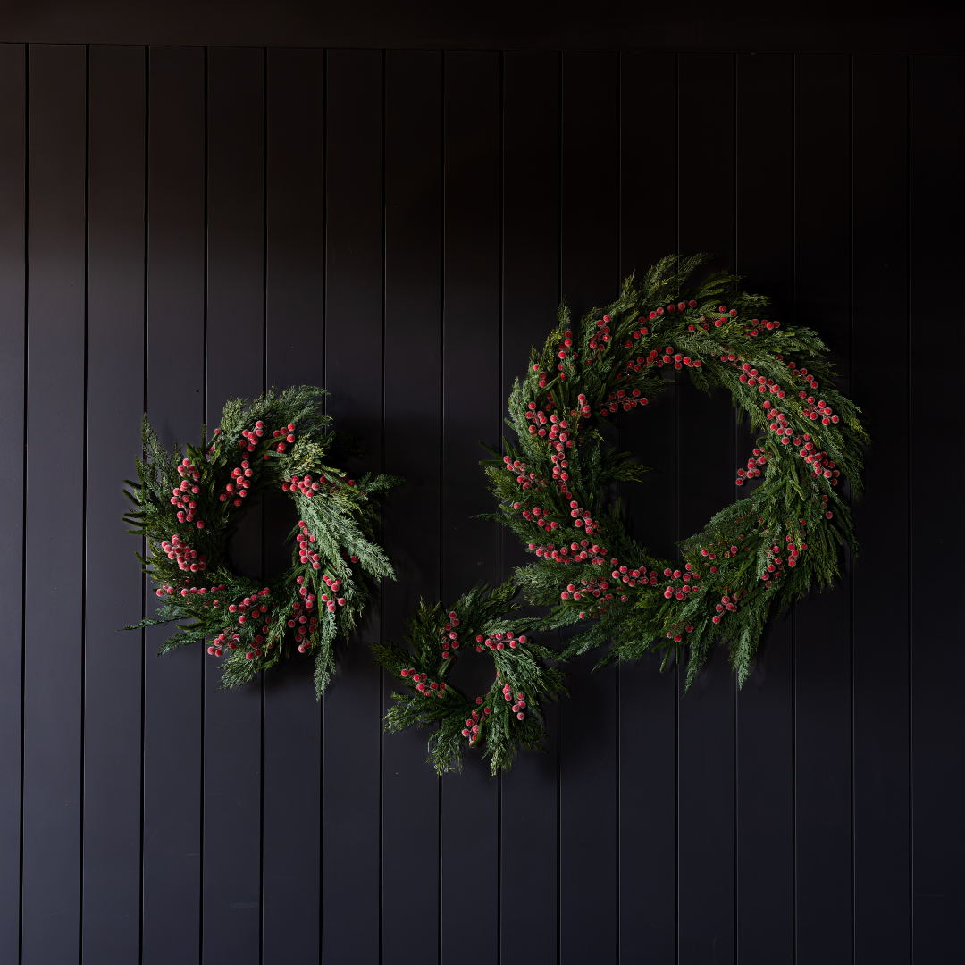 Red Frosted Berry Cypress Wreath | 14"