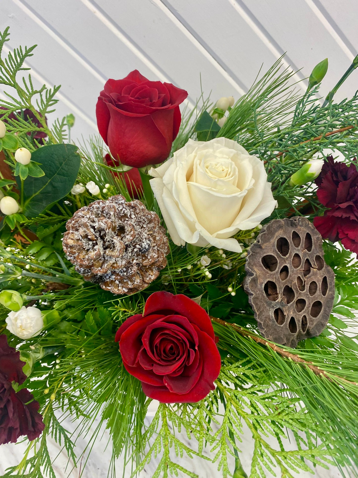 Holiday Arrangement | Festive Classic