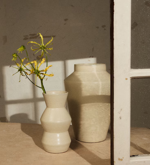 Modern Terracotta Vase | Cream