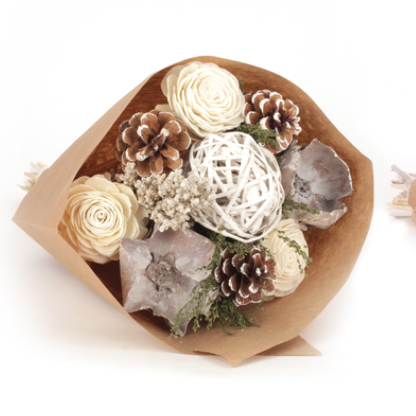 Holiday Classic Dried Bouquet