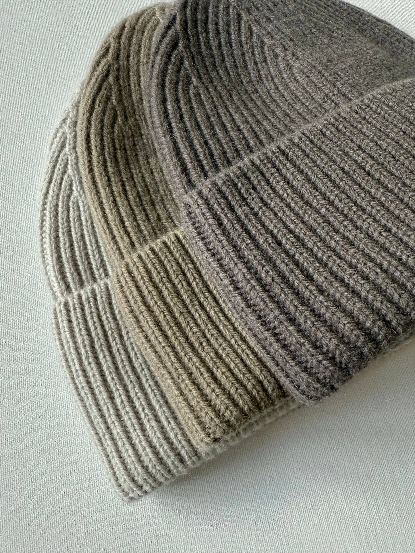 Merino Wool Beanie | Smoke